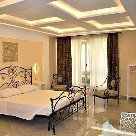 Federico 70 Zaffiro Luxury מלון קפסולה פלרמו